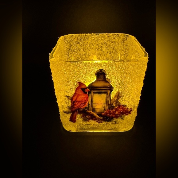 NEW Ice-Look Cardinal Memorial Votive Candle with Timer Memory Candle Gift - Picture 7 of 7